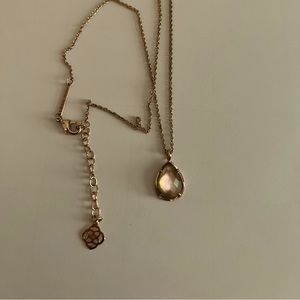 Kendra Scott Kiri teardrop necklace in rose gold